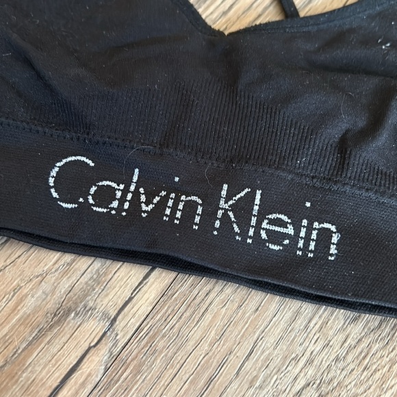 Sports bras, 3 piece - Picture 5 of 6